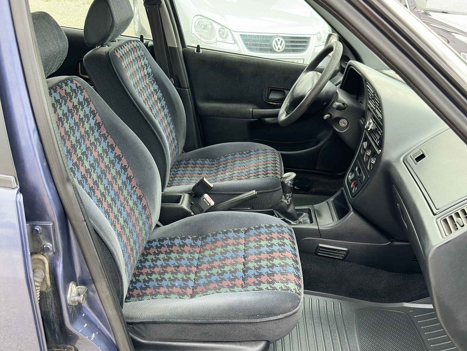 Peugeot 306 1.4i 