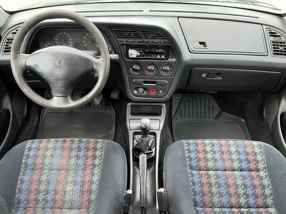 Peugeot 306 1.4i 