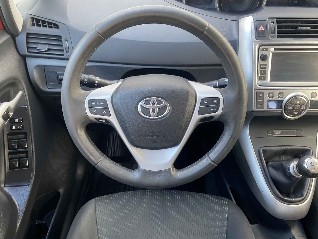 Toyota Verso 2.0 D-4D 