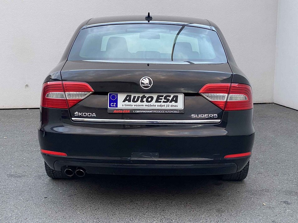 Škoda Superb II 2.0 TDi Elegance