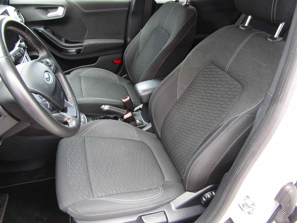 Ford Puma 1.0 EB Titanium