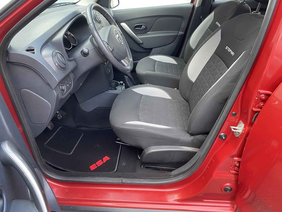 Dacia Sandero 0.9 TCe Stepway