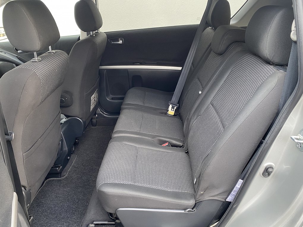 Toyota Corolla Verso 2.2 D-4D 
