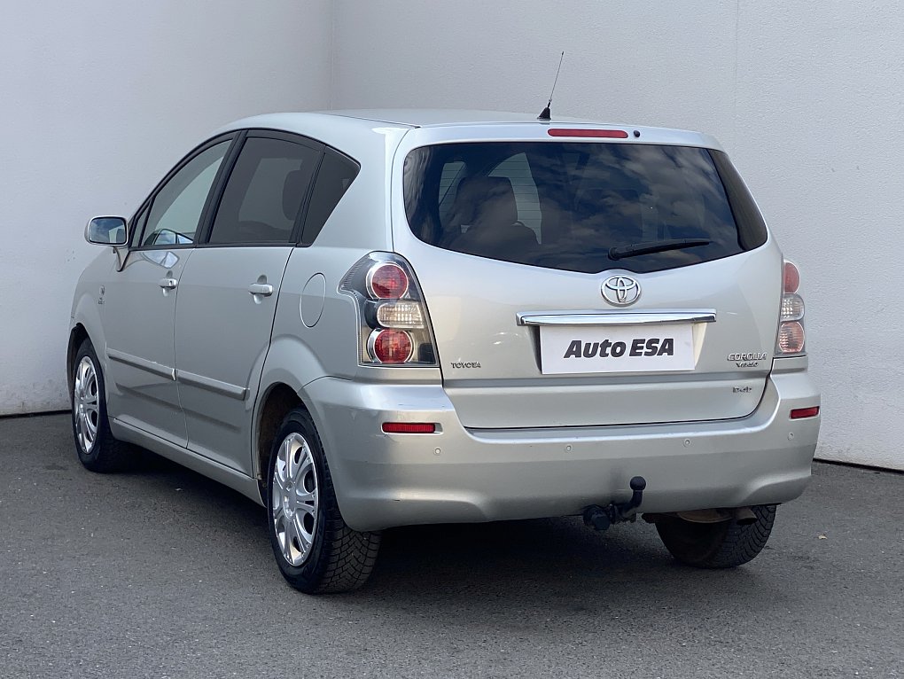 Toyota Corolla Verso 2.2 D-4D 