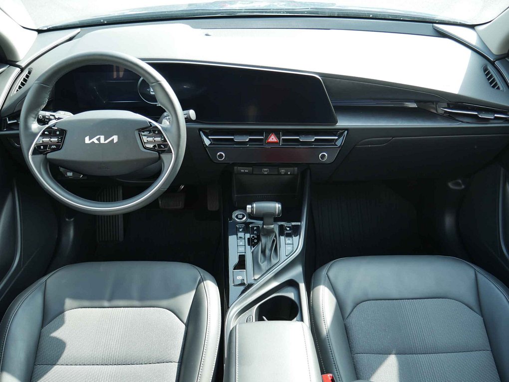 Kia Niro 1.6 GDi HEV 