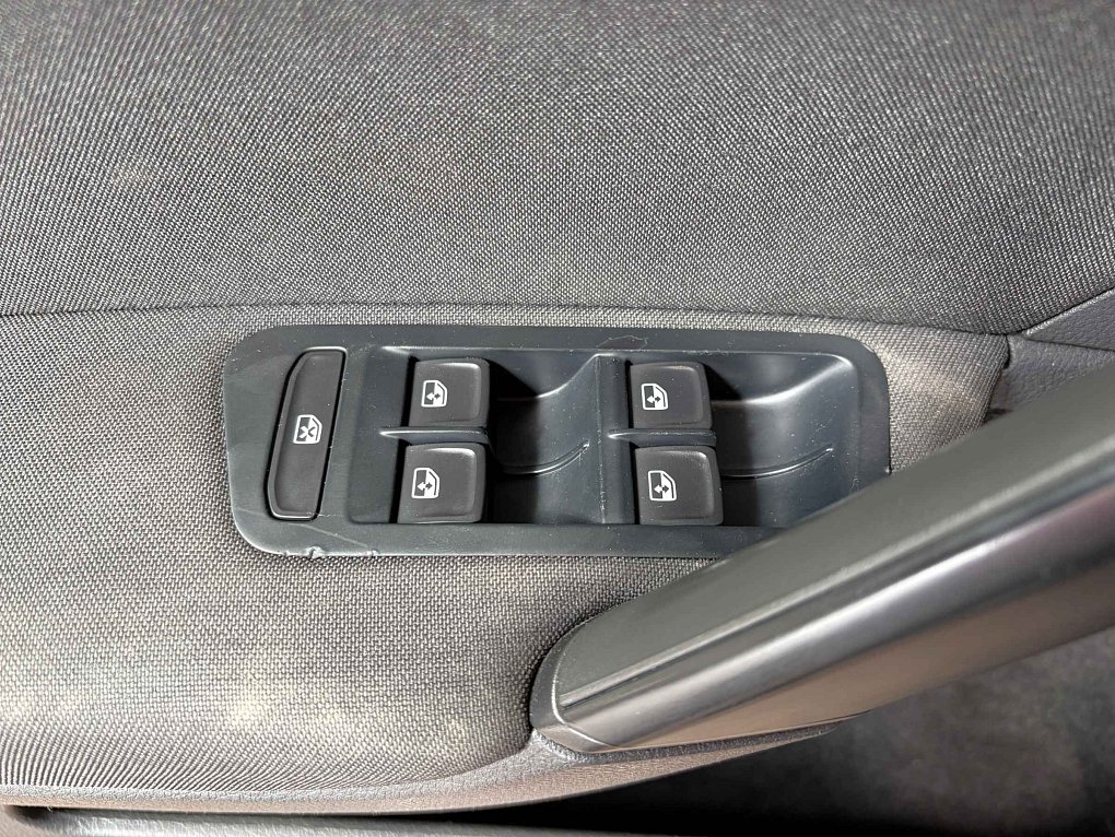 Volkswagen Golf 1.6TDi 