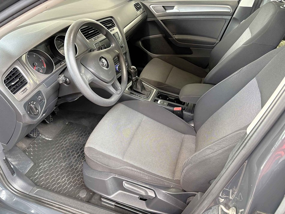 Volkswagen Golf 1.6TDi 