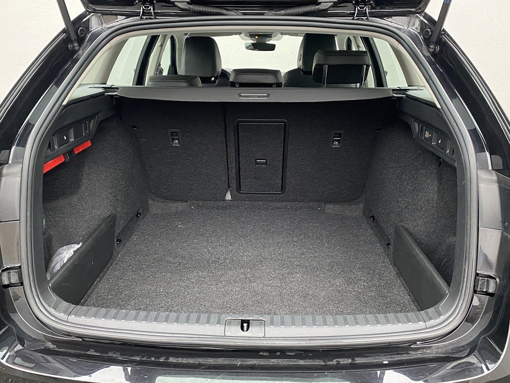 Škoda Octavia IV 2.0 TDi Style