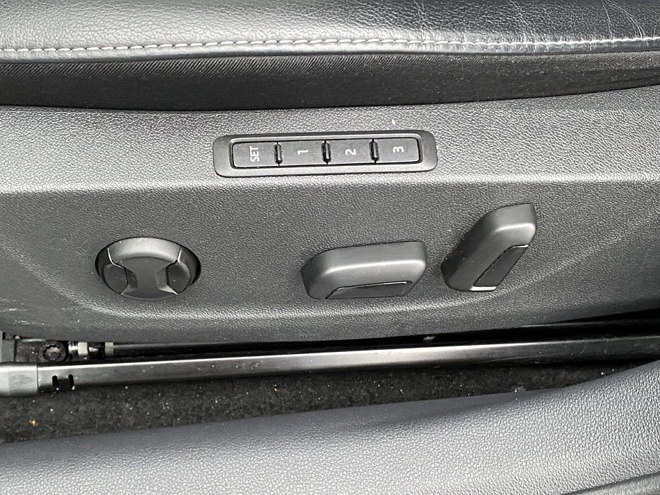 Škoda Octavia IV 2.0 TDi Style