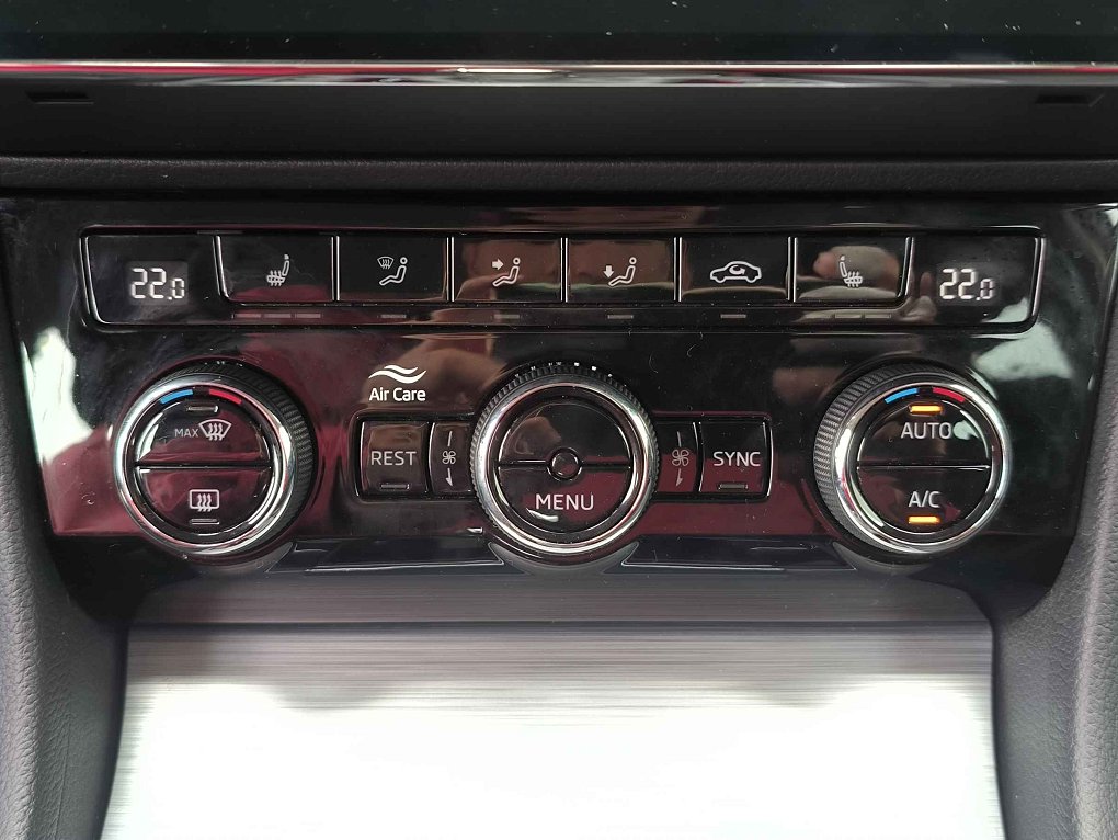Škoda Superb III 2.0 TDi Ambition