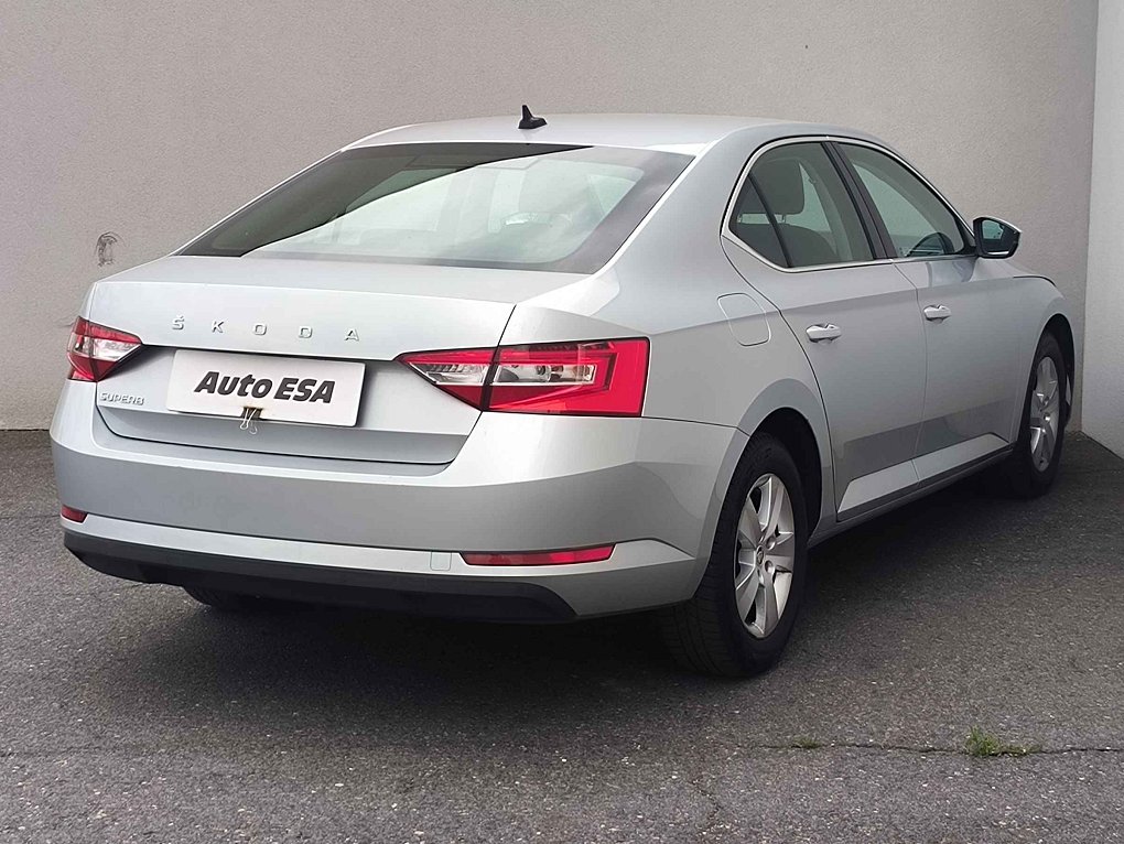 Škoda Superb III 2.0 TDi Ambition