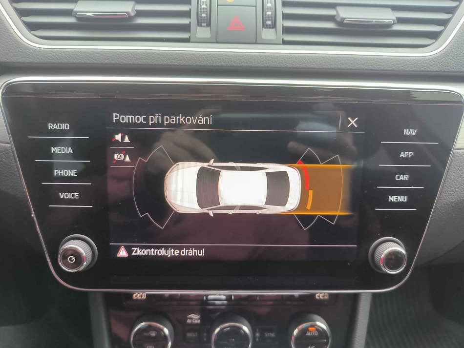 Škoda Superb III 2.0 TDi Ambition