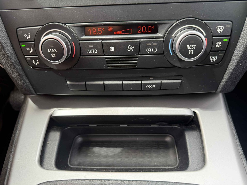 BMW Řada 3 2.0 i  318i