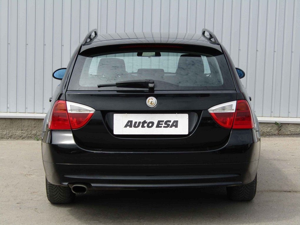 BMW Řada 3 2.0 i  318i