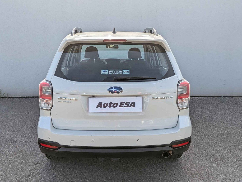 Subaru Forester 2.0i  4x4