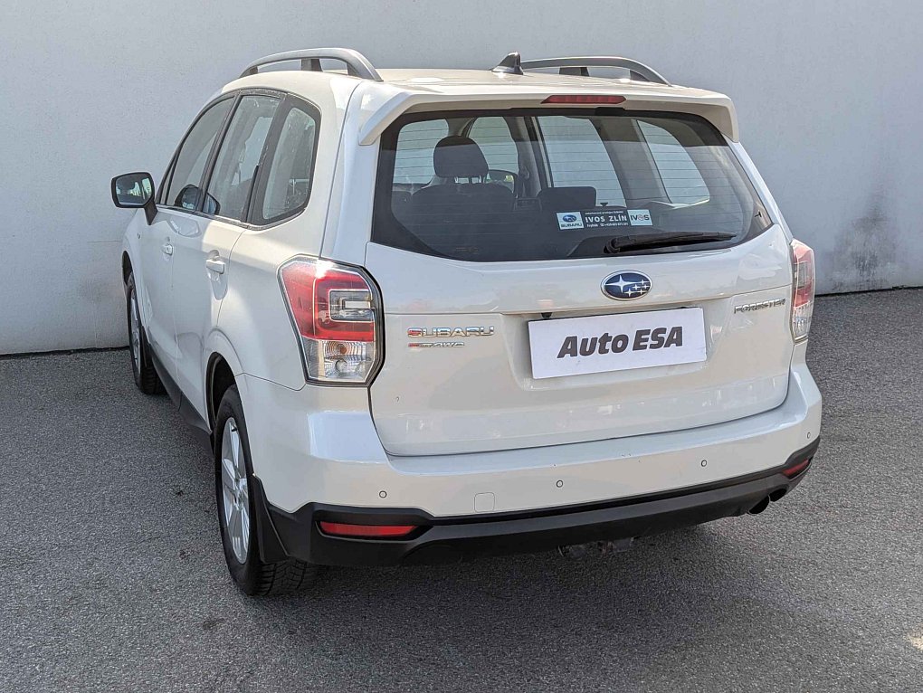 Subaru Forester 2.0i  4x4