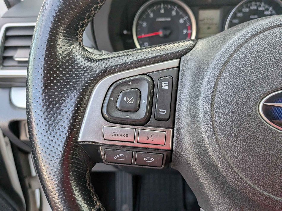 Subaru Forester 2.0i  4x4