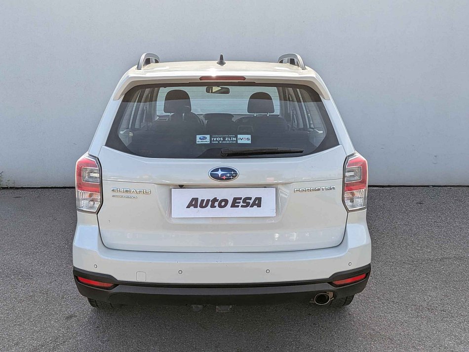 Subaru Forester 2.0i  4x4