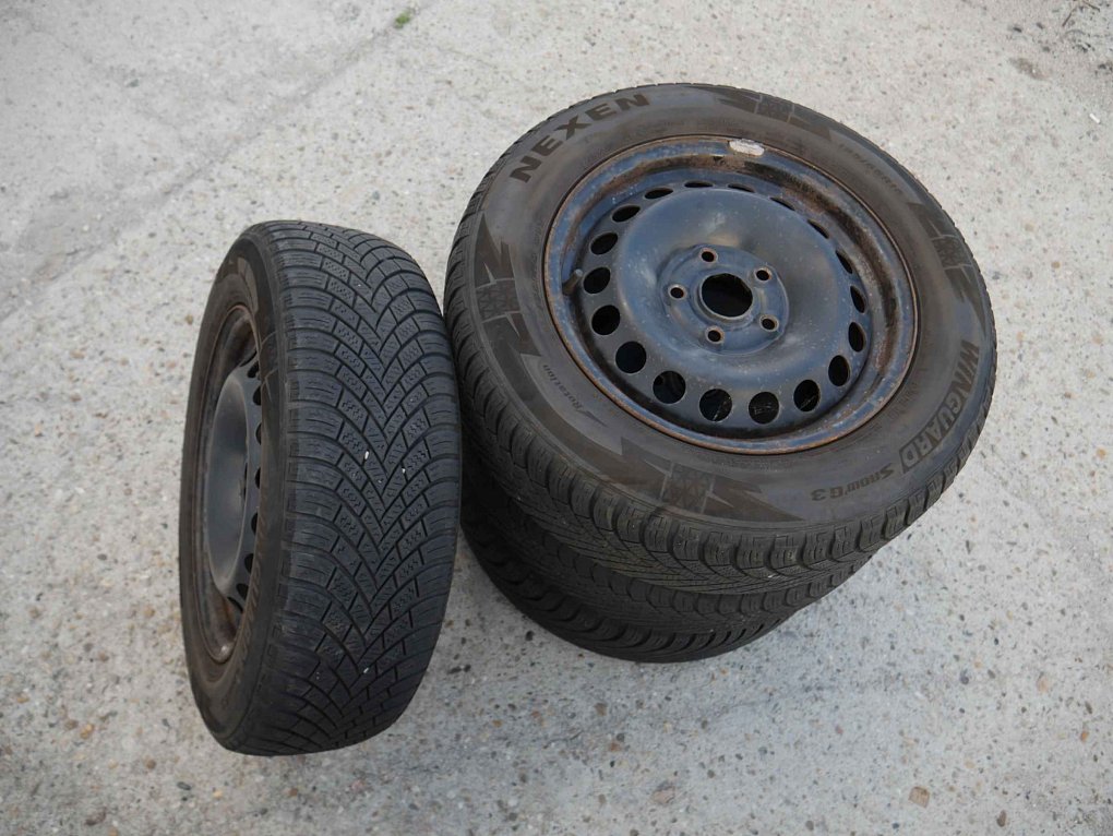 Volkswagen Golf 1.6 TDi 