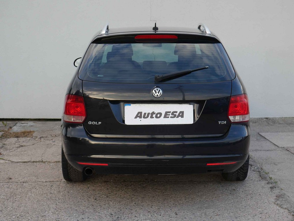 Volkswagen Golf 1.6 TDi 