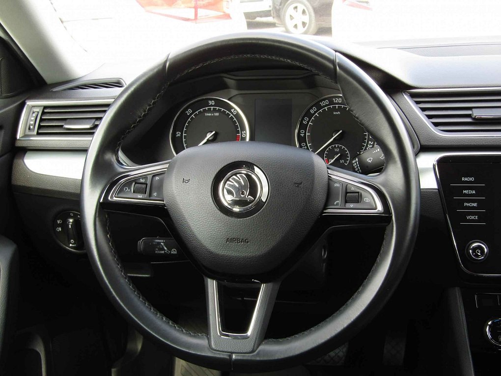 Škoda Superb III 2.0 TDi Style