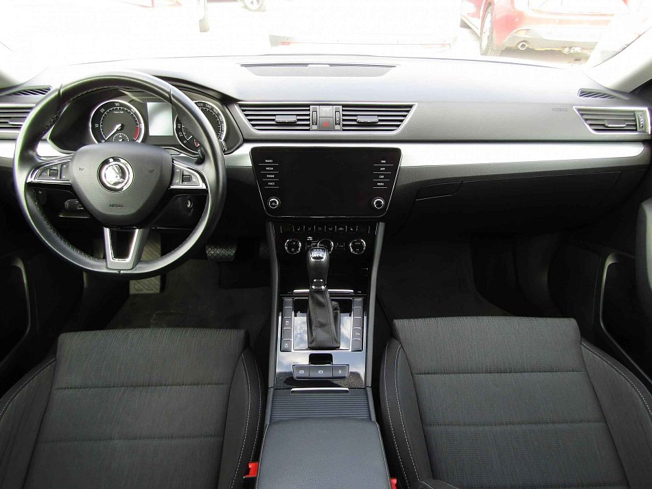 Škoda Superb III 2.0 TDi Style