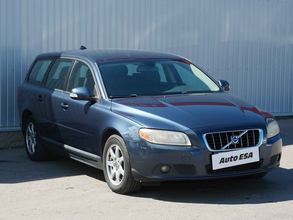 Volvo V70 2.5 