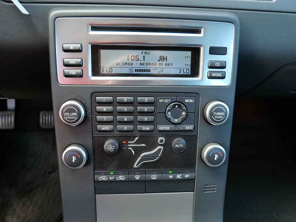 Volvo V70 2.5 