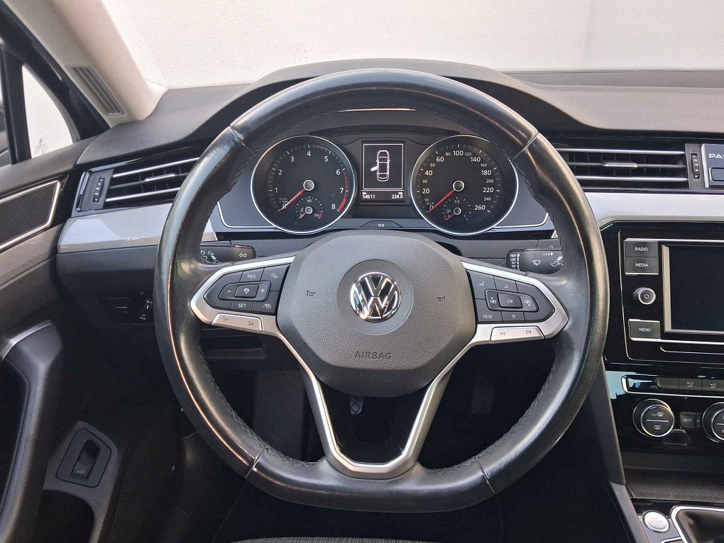 Volkswagen Passat 1.5TSI Business