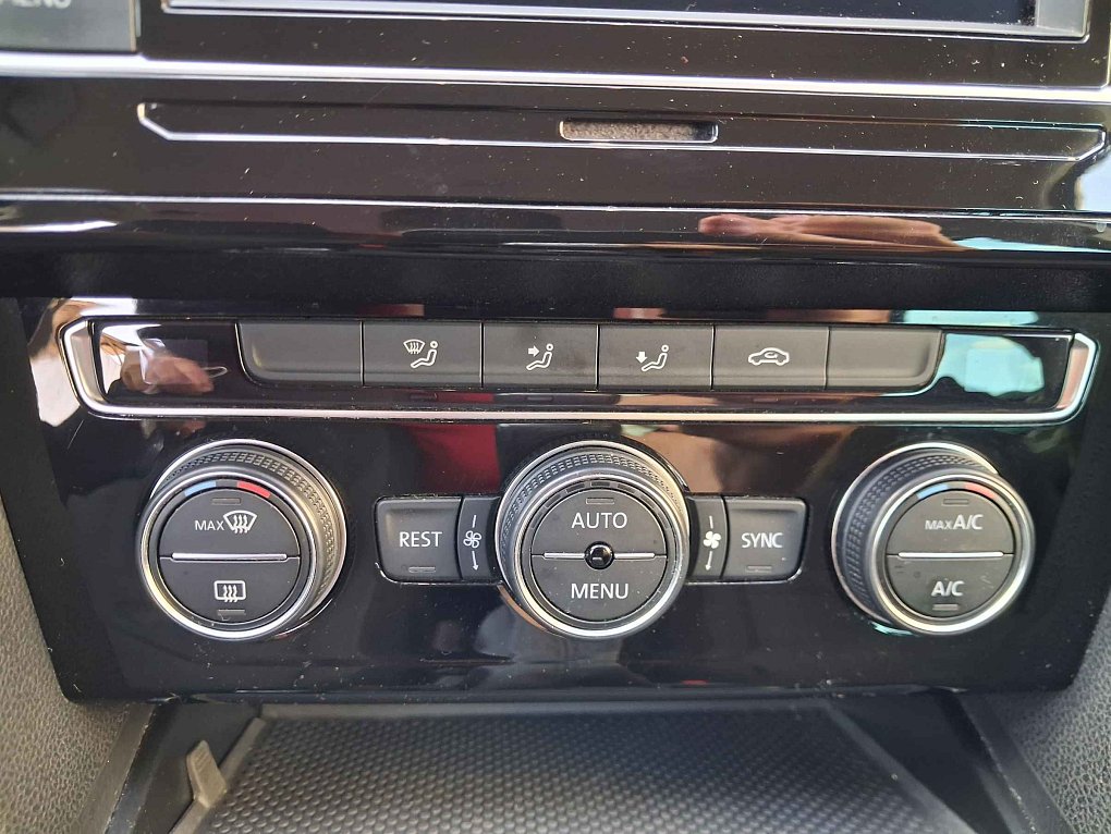 Volkswagen Passat 1.5TSI Business