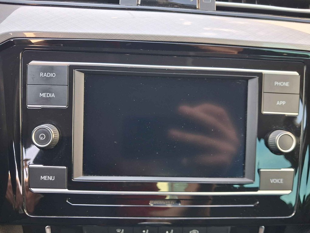 Volkswagen Passat 1.5TSI Business