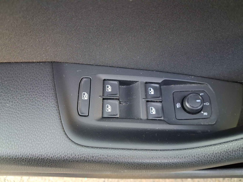 Volkswagen Passat 1.5TSI Business