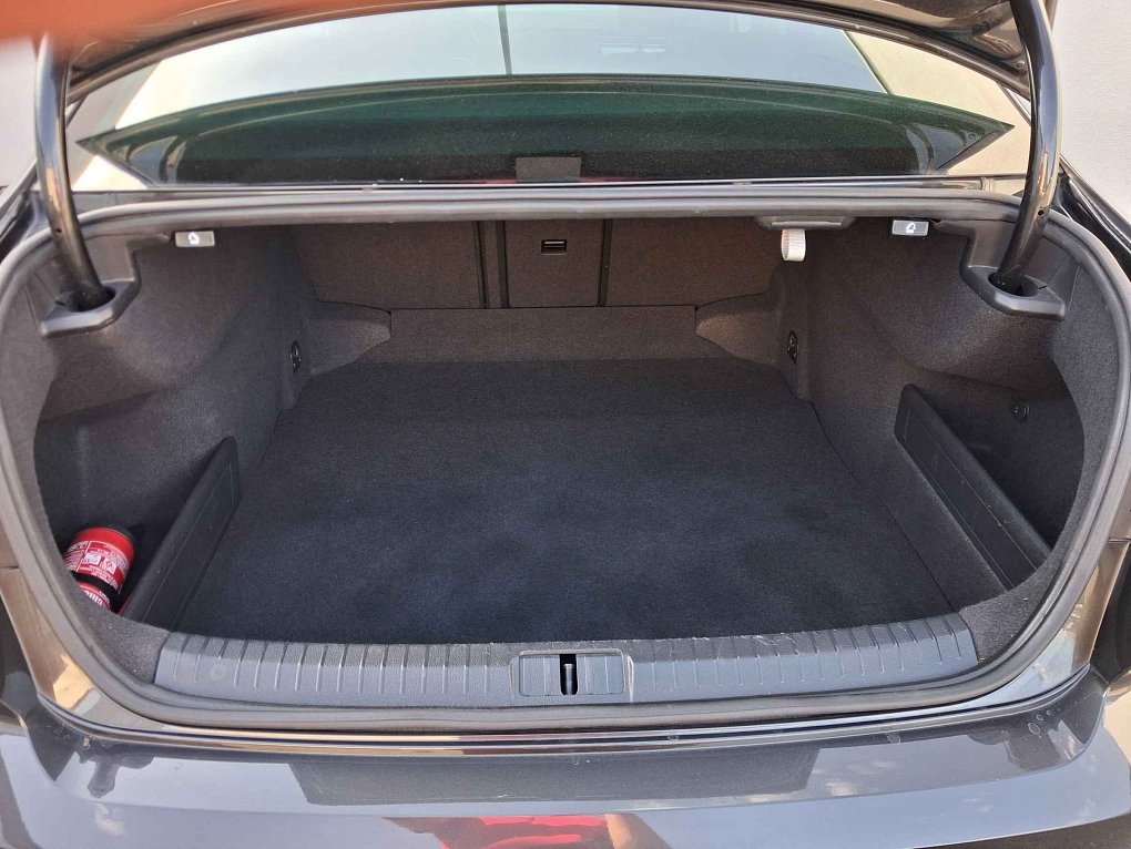 Volkswagen Passat 1.5TSI Business