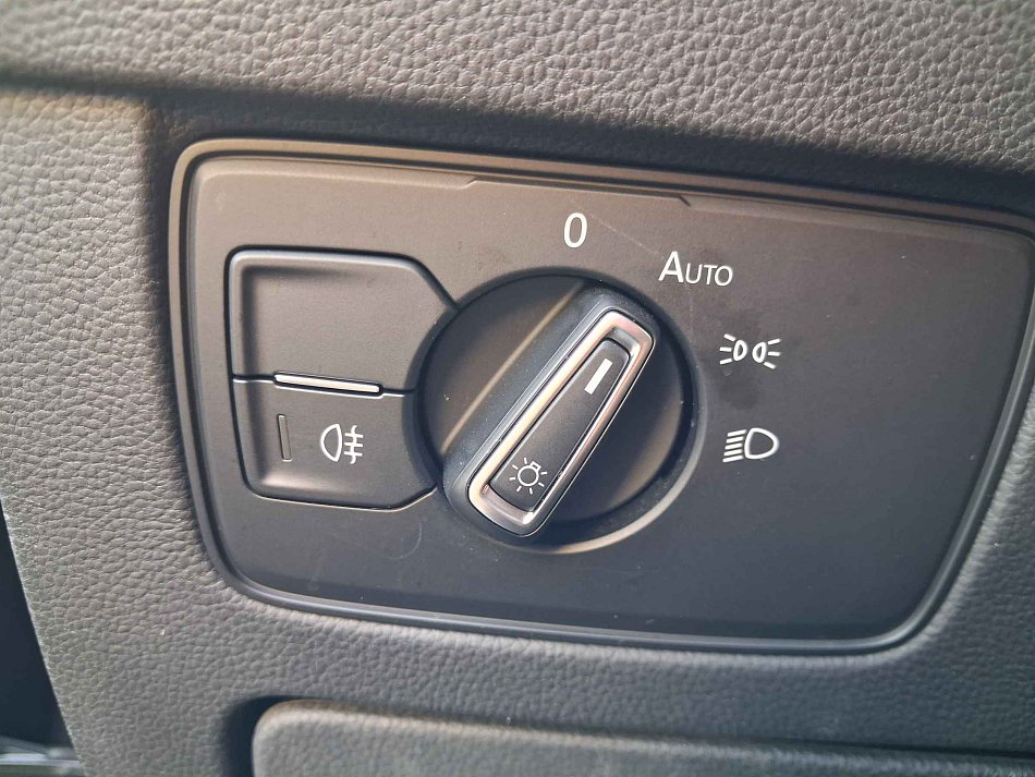 Volkswagen Passat 1.5TSI Business
