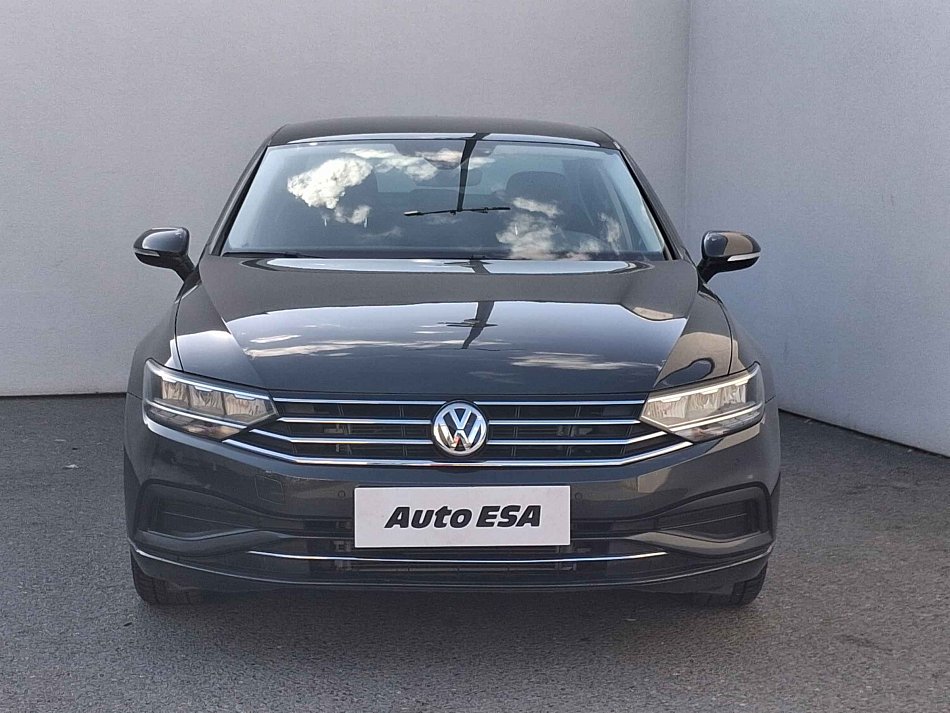 Volkswagen Passat 1.5TSI Business
