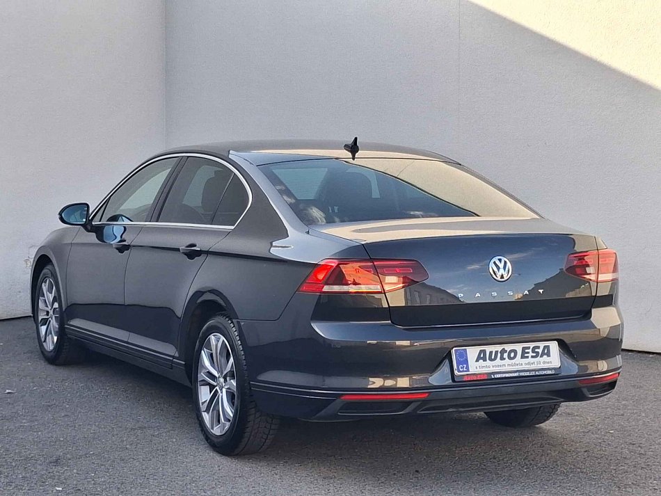 Volkswagen Passat 1.5TSI Business