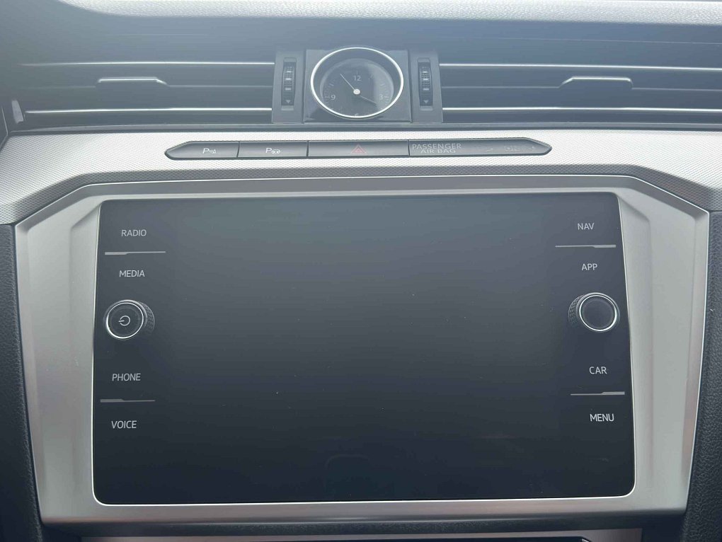 Volkswagen Passat 2.0 TDi 