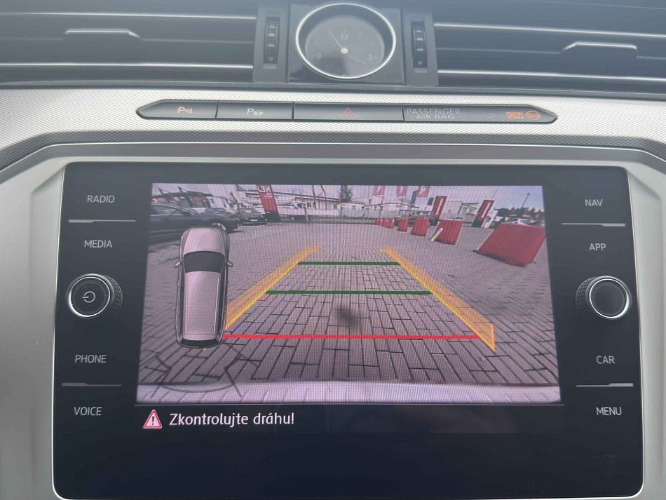 Volkswagen Passat 2.0 TDi 