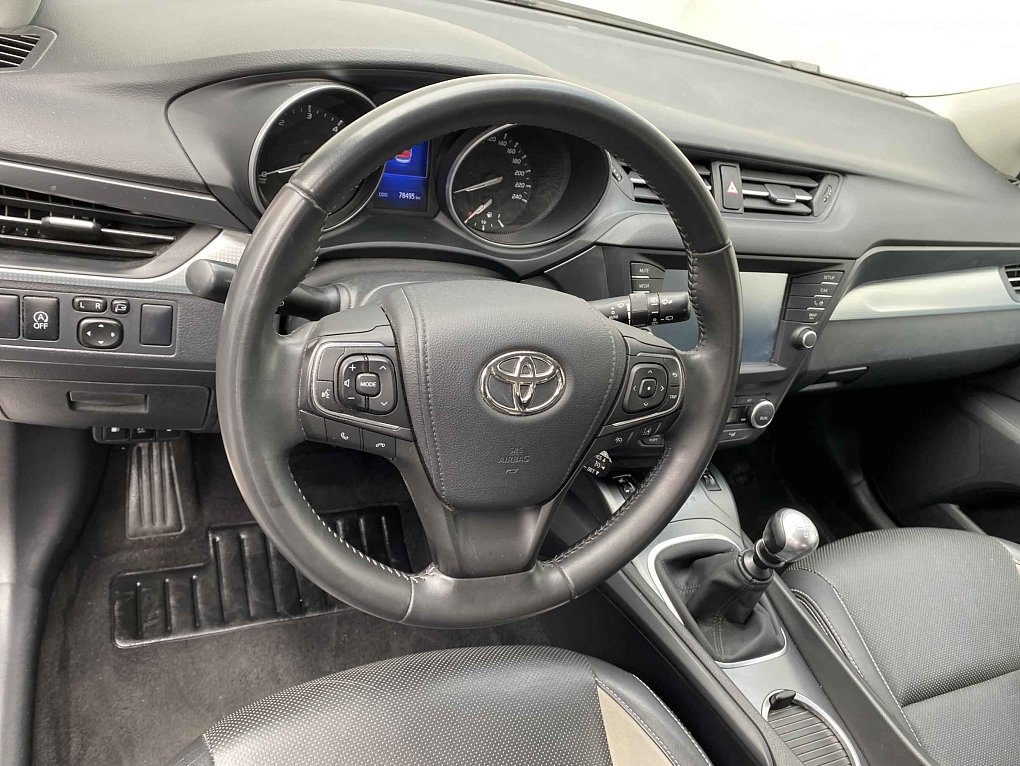 Toyota Avensis 2.0 D-4D Sport