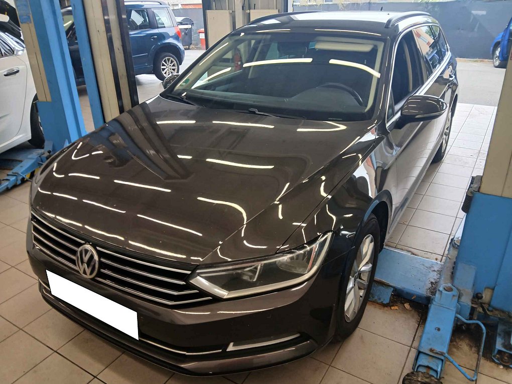 Volkswagen Passat 2.0 TDi 