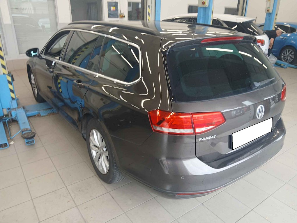 Volkswagen Passat 2.0 TDi 