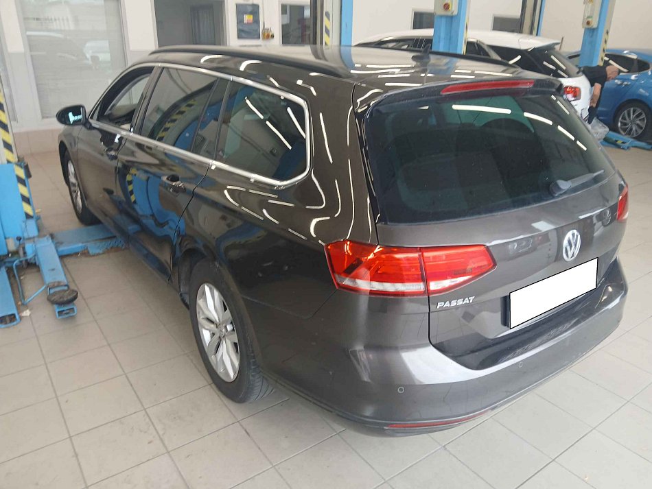 Volkswagen Passat 2.0 TDi 