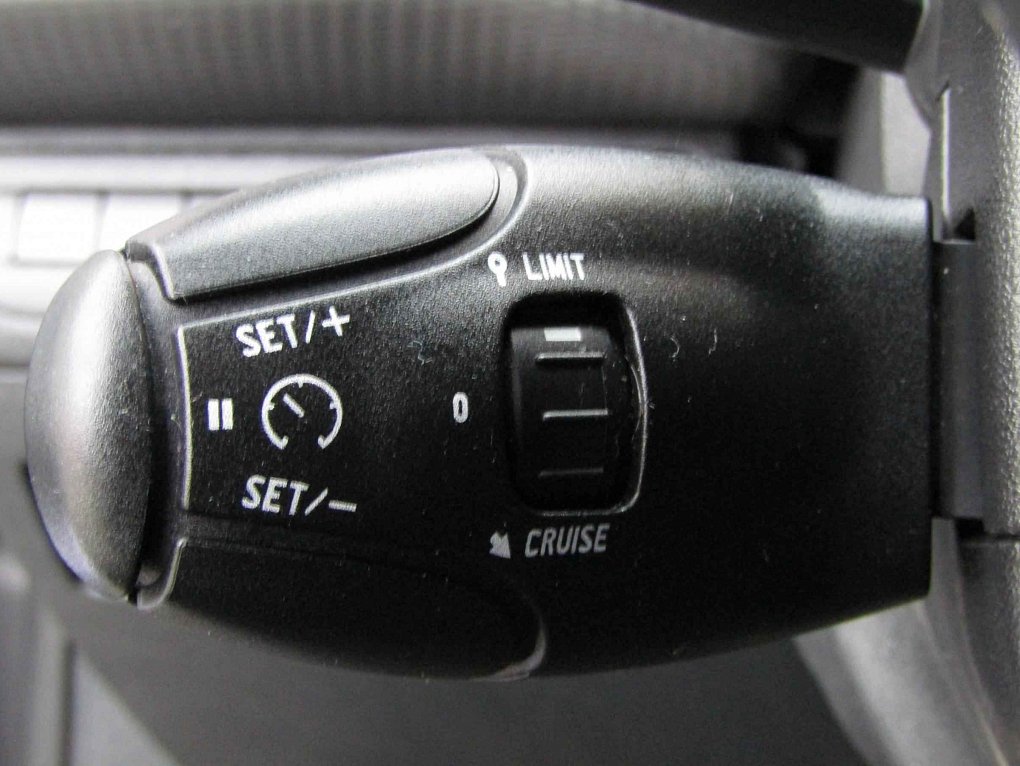 Peugeot 2008 1.5HDi 