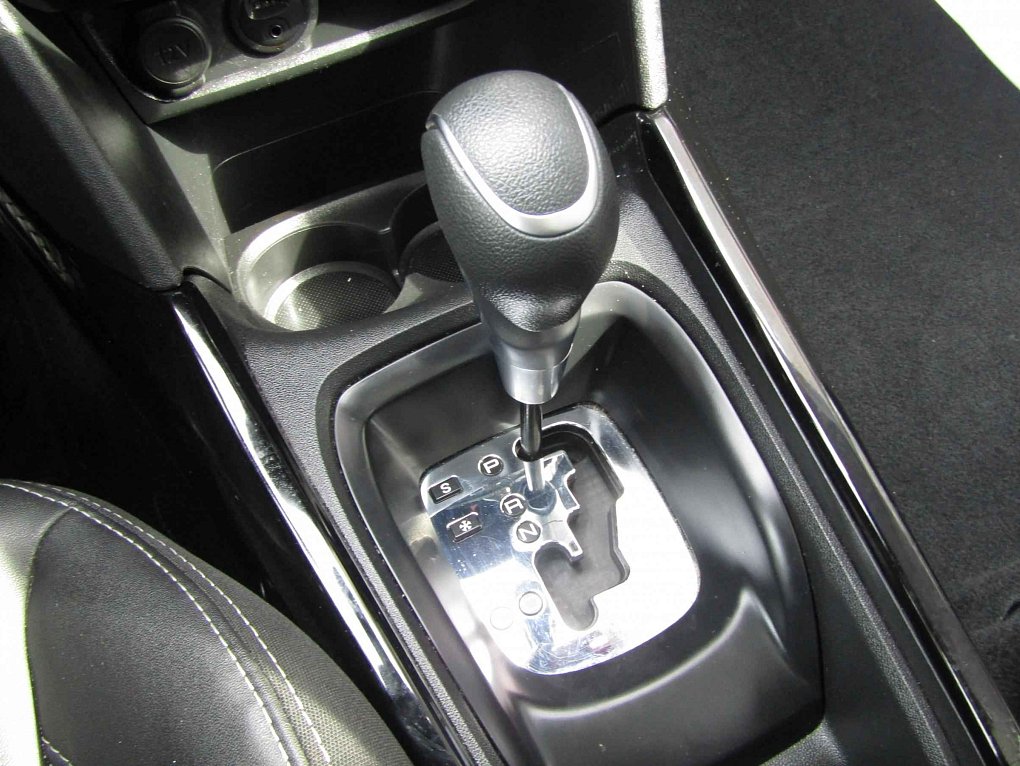Peugeot 2008 1.5HDi 