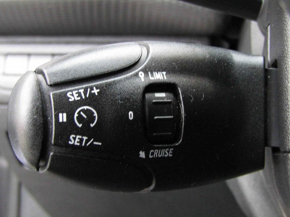 Peugeot 2008 1.5HDi 