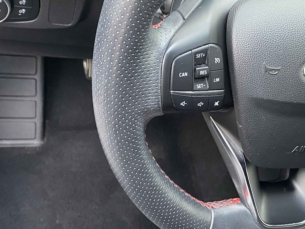 Ford Focus 1.0 EB ST-Line