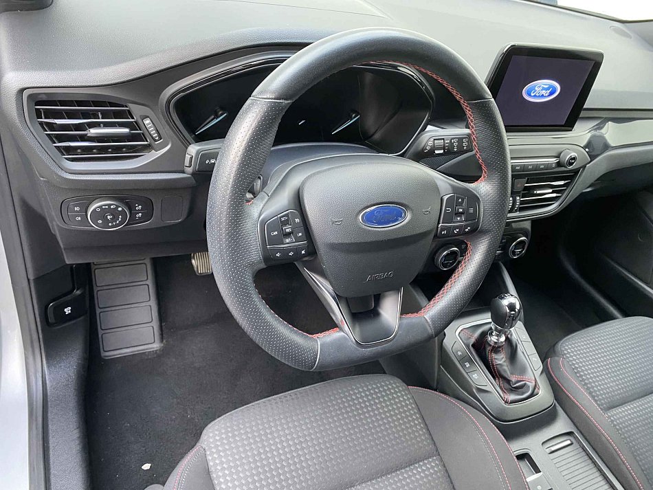 Ford Focus 1.0 EB ST-Line