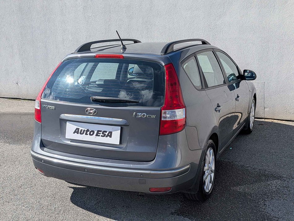 Hyundai I30 1.6CVV-T 