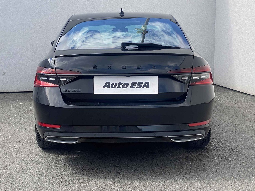Škoda Superb III 2.0 TSi SportLine