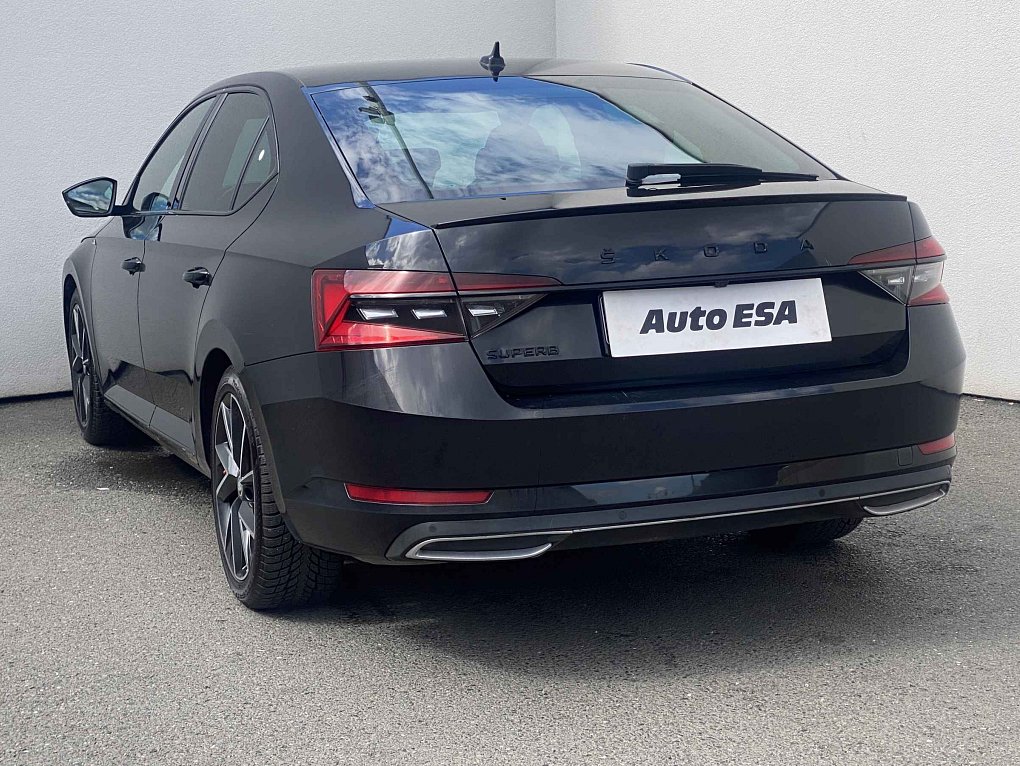 Škoda Superb III 2.0 TSi SportLine